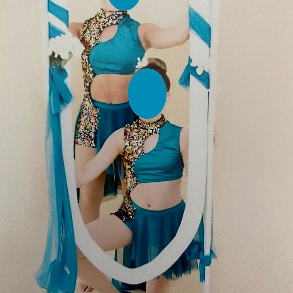 Kellé Turquoise Sequin Costume(s)
